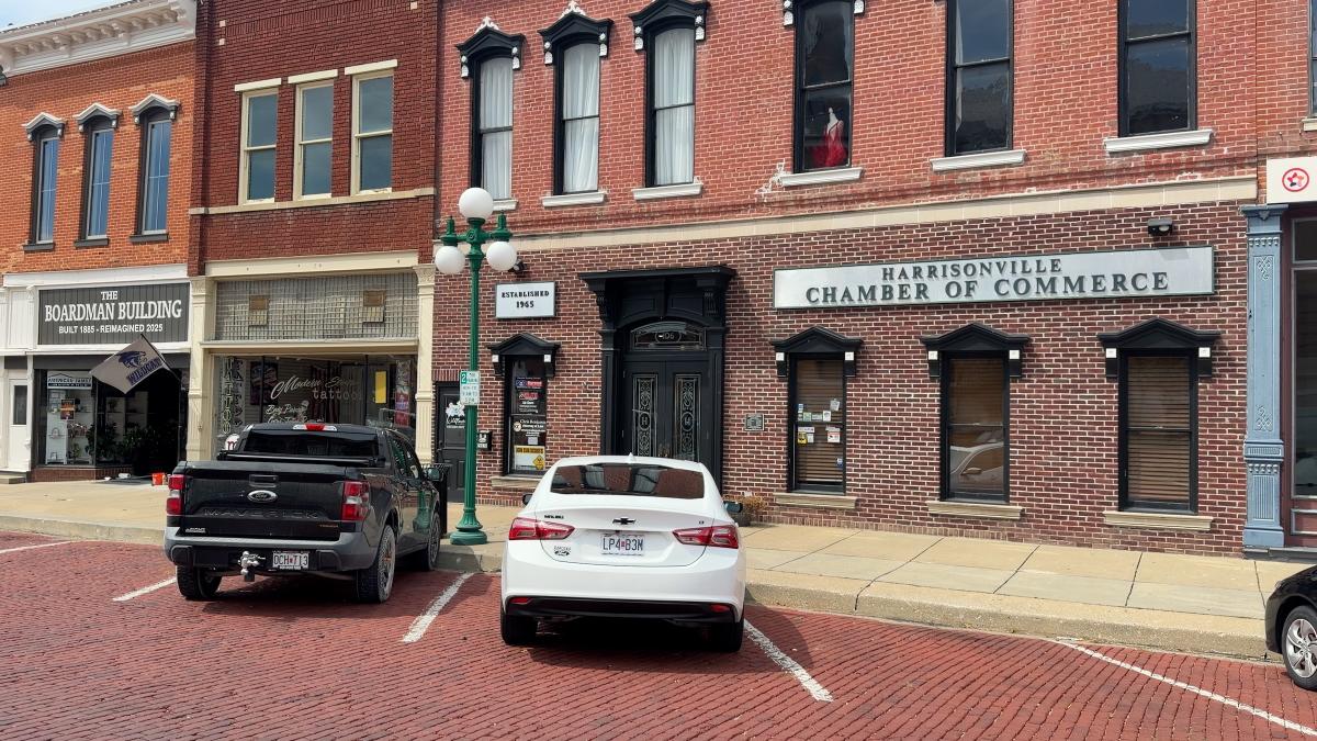 Harrisonville, Missouri